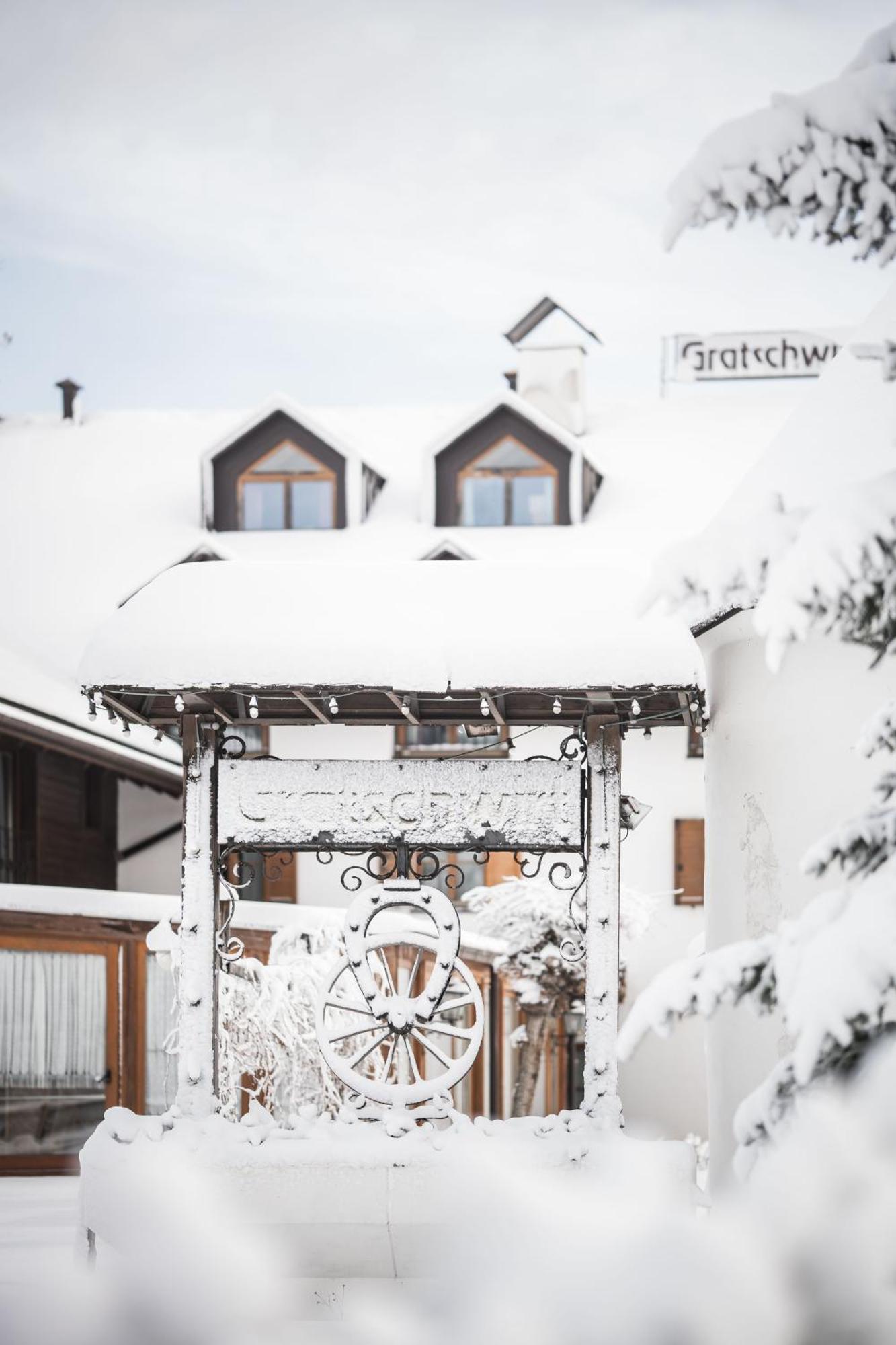 Hotel Gratschwirt Dobbiaco Luaran gambar