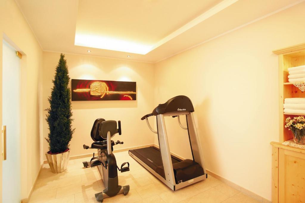 Hotel Gratschwirt Dobbiaco Luaran gambar